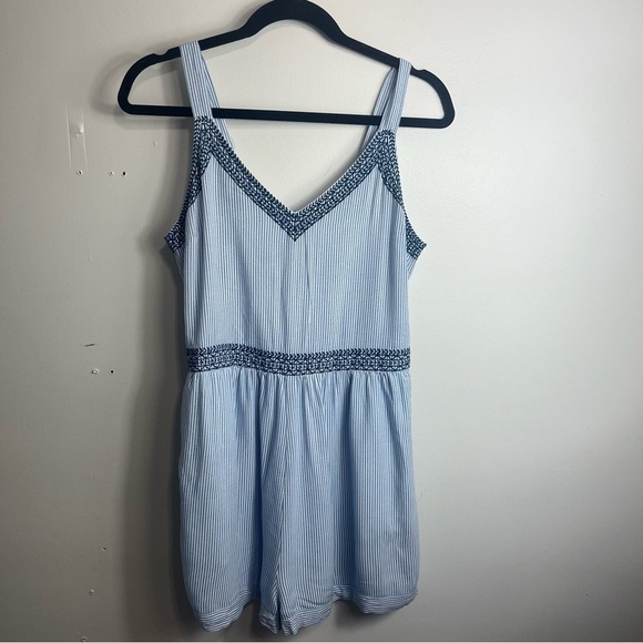 Japna rayon Blue white short romper size large 1789 - Picture 1 of 3